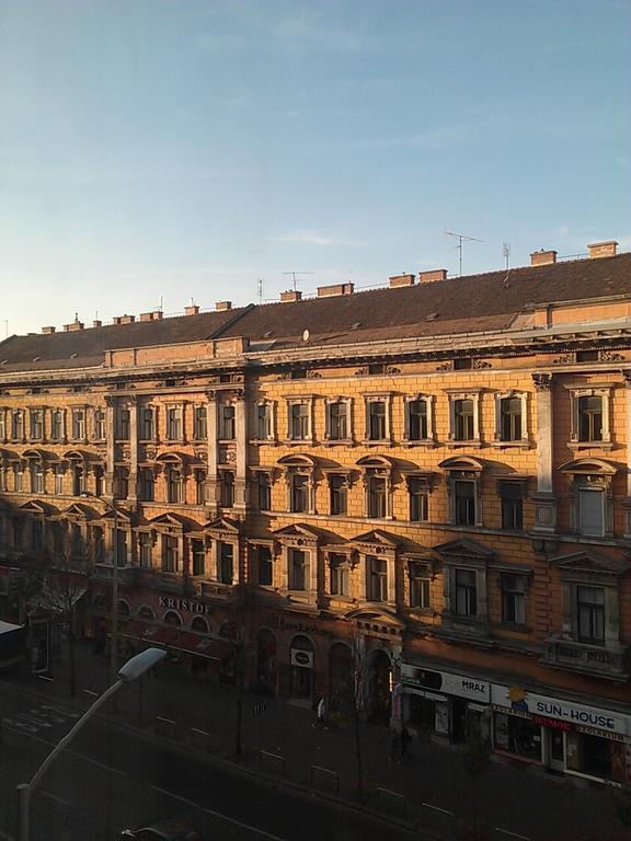 Ferienwohnung Downtown Rising Sun 104 Sq.M Budapest Exterior foto